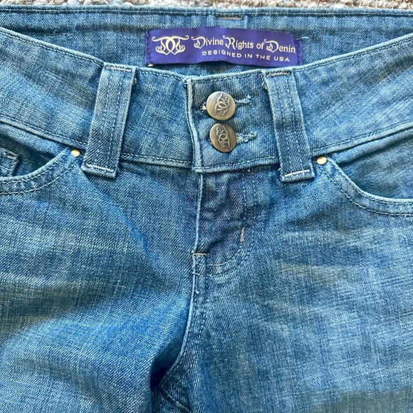 Divine Rights of Denim Low Cut Flare Jeans Size 25 - Picture 7 of 15